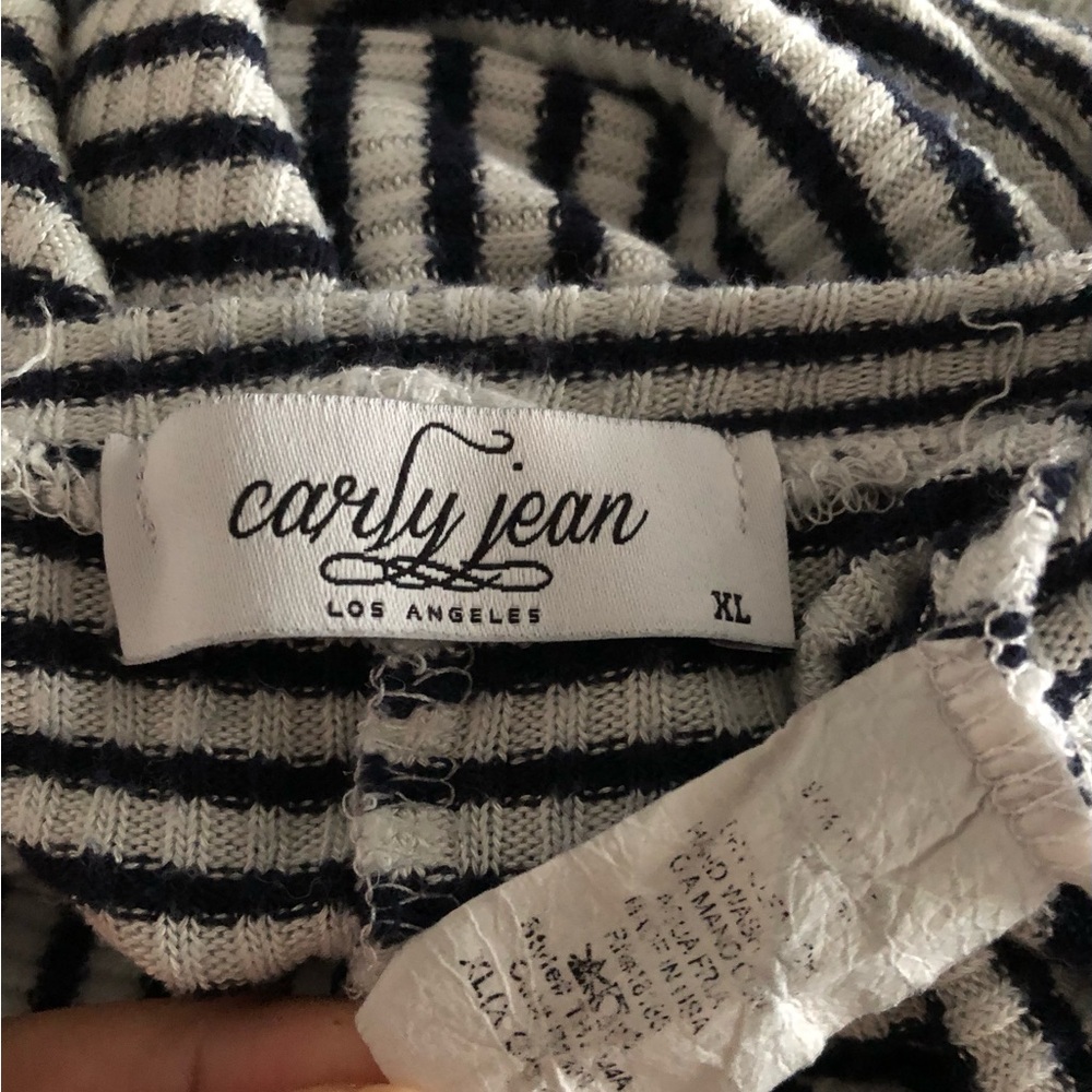 Carly Jean Striped Long Sleeve Top - Picture 5 of 5